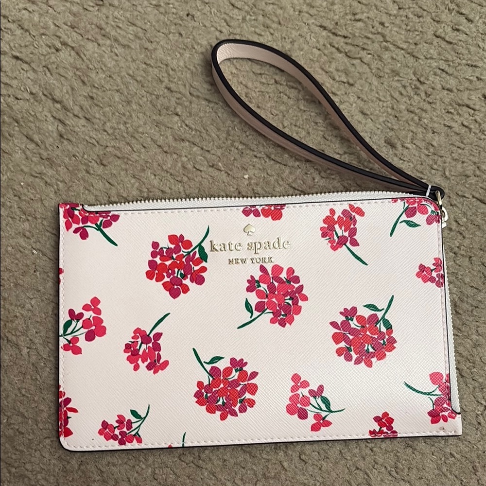 NWOT Kate Spade Pale Pink Wristlet with Red and Pink Floral Design